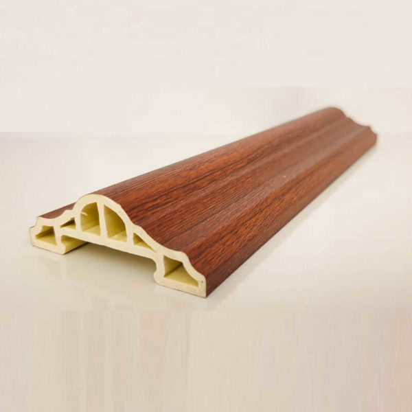 Phào chỉ lưng tường